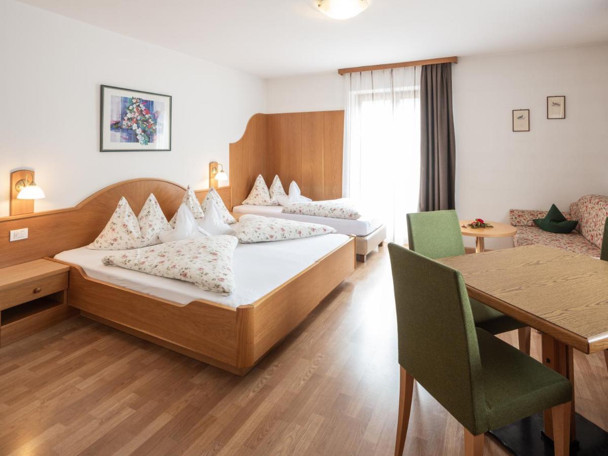 ברוניקו Hotel B&B Martha מראה חיצוני תמונה