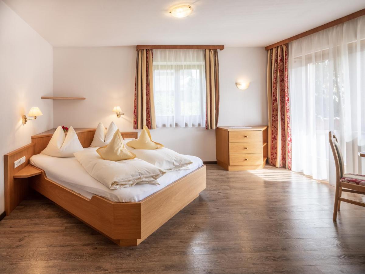 ברוניקו Hotel B&B Martha מראה חיצוני תמונה